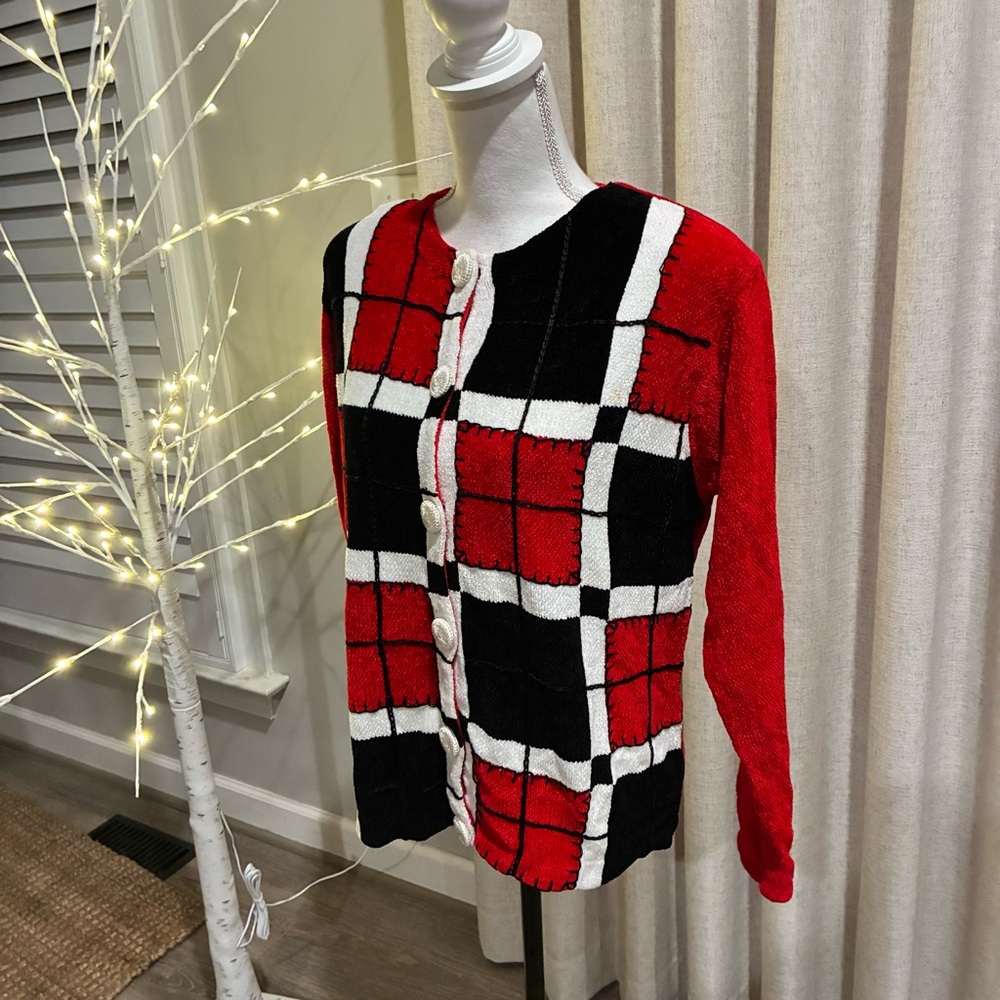 Vintage Victoria Harbour Red Black White Chenille Knit Sweater Medium M NEW NWT - Picture 2 of 7